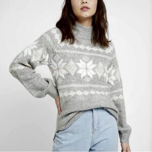 Abercrombie & Fitch Gray Turtleneck Sweater